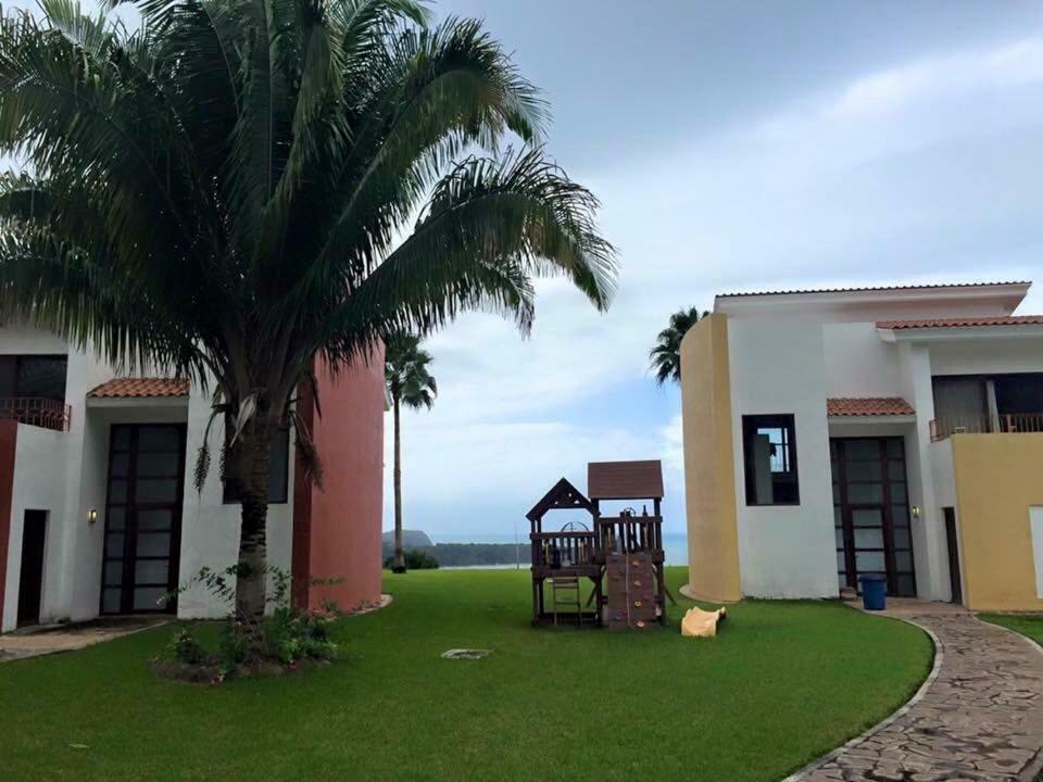 Playa Limoncito Hills Fraccionamiento Vacacional Villas De 2 & 3 Recamaras Con Alberca Privada O Alberca Compartida 외부 사진
