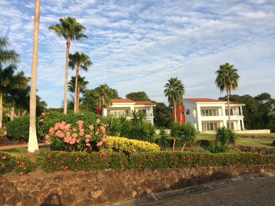 Playa Limoncito Hills Fraccionamiento Vacacional Villas De 2 & 3 Recamaras Con Alberca Privada O Alberca Compartida 외부 사진